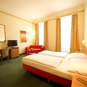 hotellátogatás