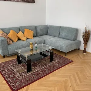 apartments-opera-2.vienna-besthotels.com/