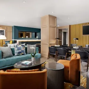 Hotell By Marriott Downtown Manhattan/world Trade Center Area